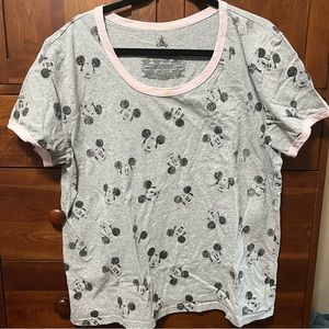 Disney Mickey Mouse T-shirt